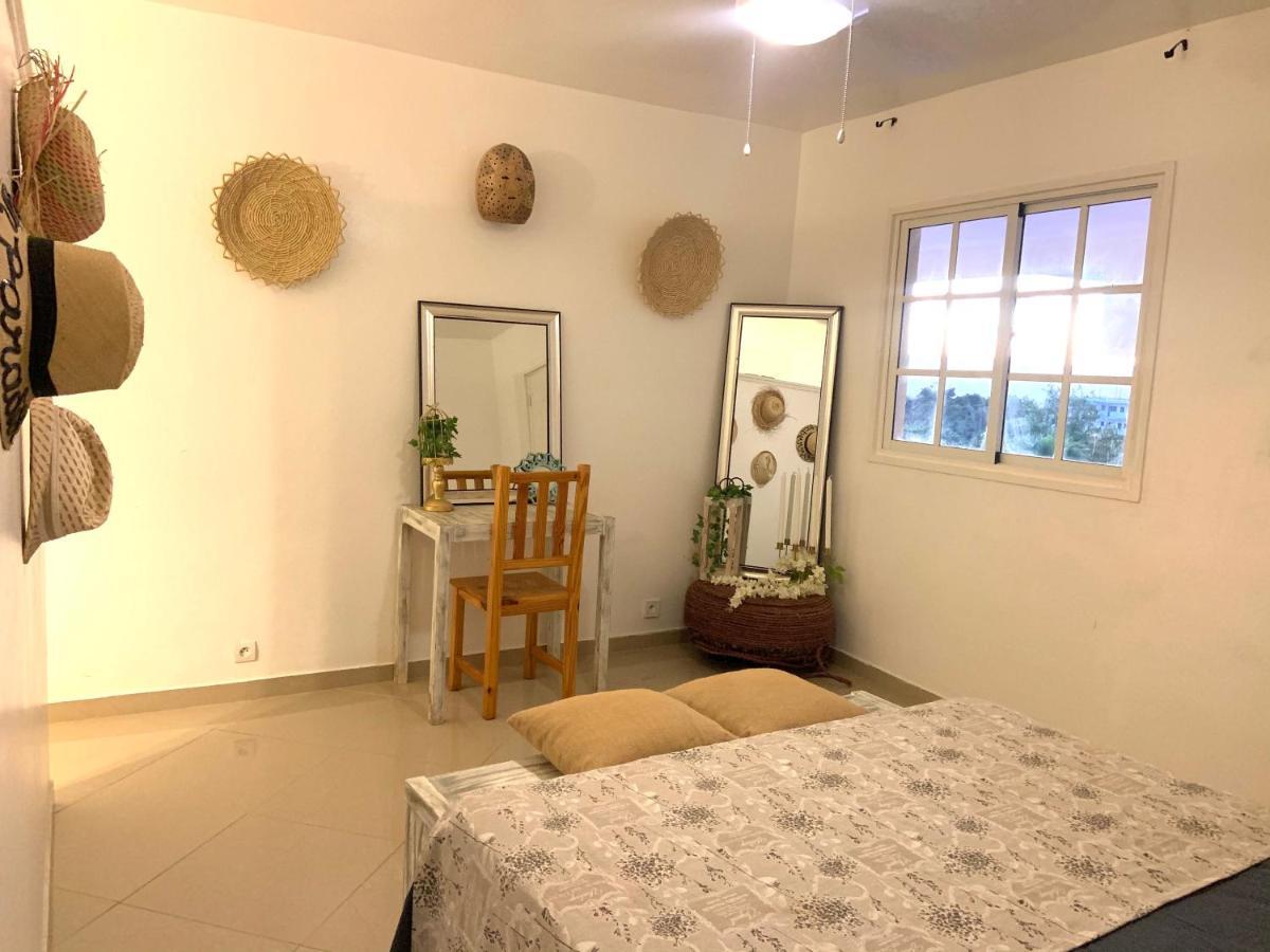 El Monte Azul Bed & Breakfast Las Galeras Exterior photo